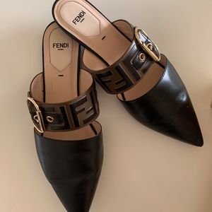 Fendi Flats